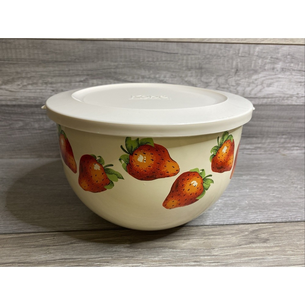 Vintage Kobe Mixing Bowl Enamel On Metal Strawberry 8" wide 5.5" deep w LID‎